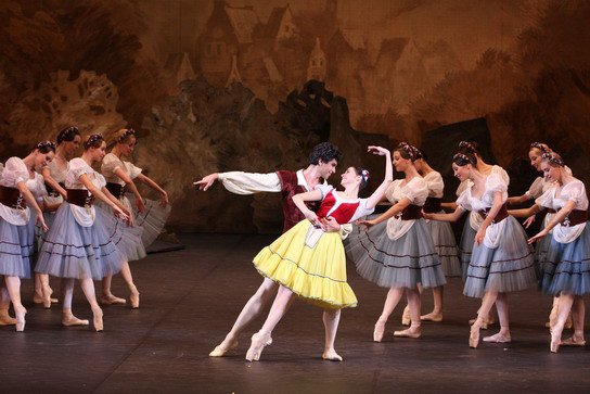 Bolshoi Ballet in Cinema: Giselle